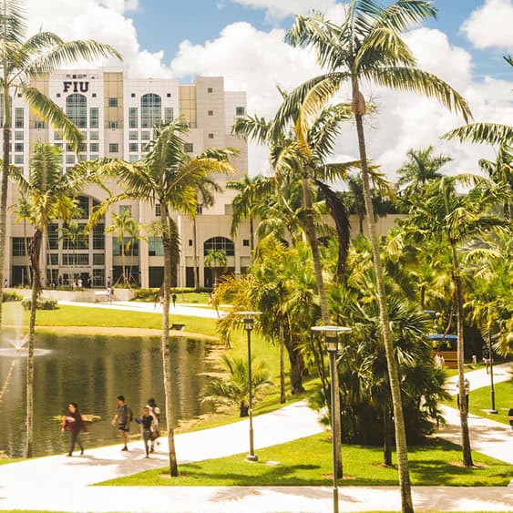 Scenic waterfront walking paths, ideal for dog training in Tamiami, FL
